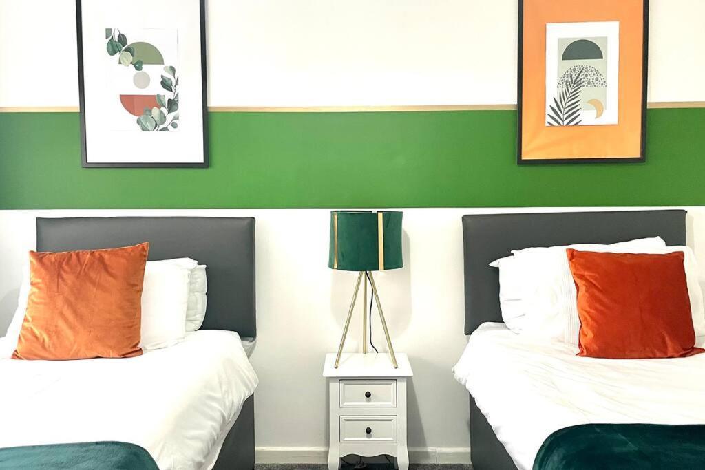 Ark On The Hill Apartment ชาแธม ภายนอก รูปภาพ